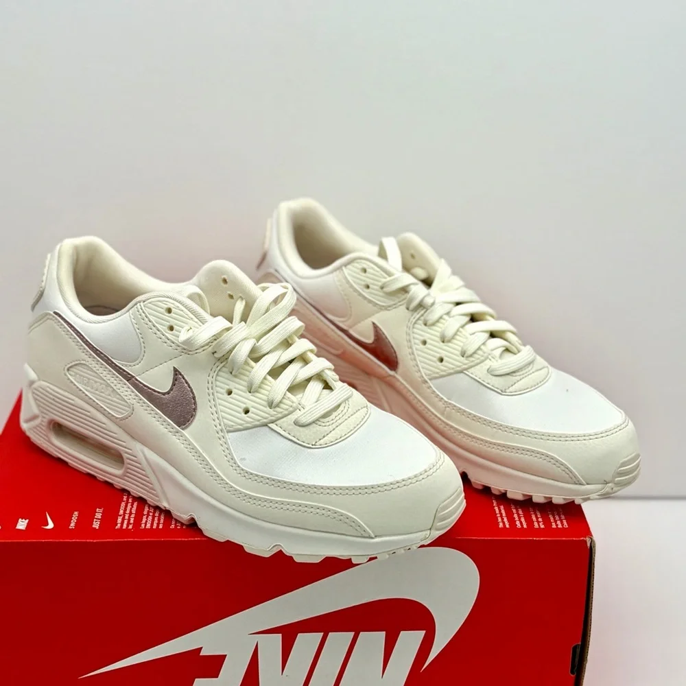 Nike Women's Sneaker in Cream with Pale Pink Swoosh